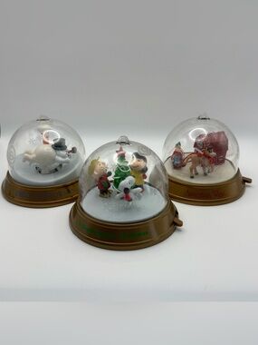 Vintage 1999 Peanuts Frosty Annabelle’s Wish Christmas Spinning Dome Lot of 3